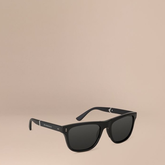 burberry folding sunglasses